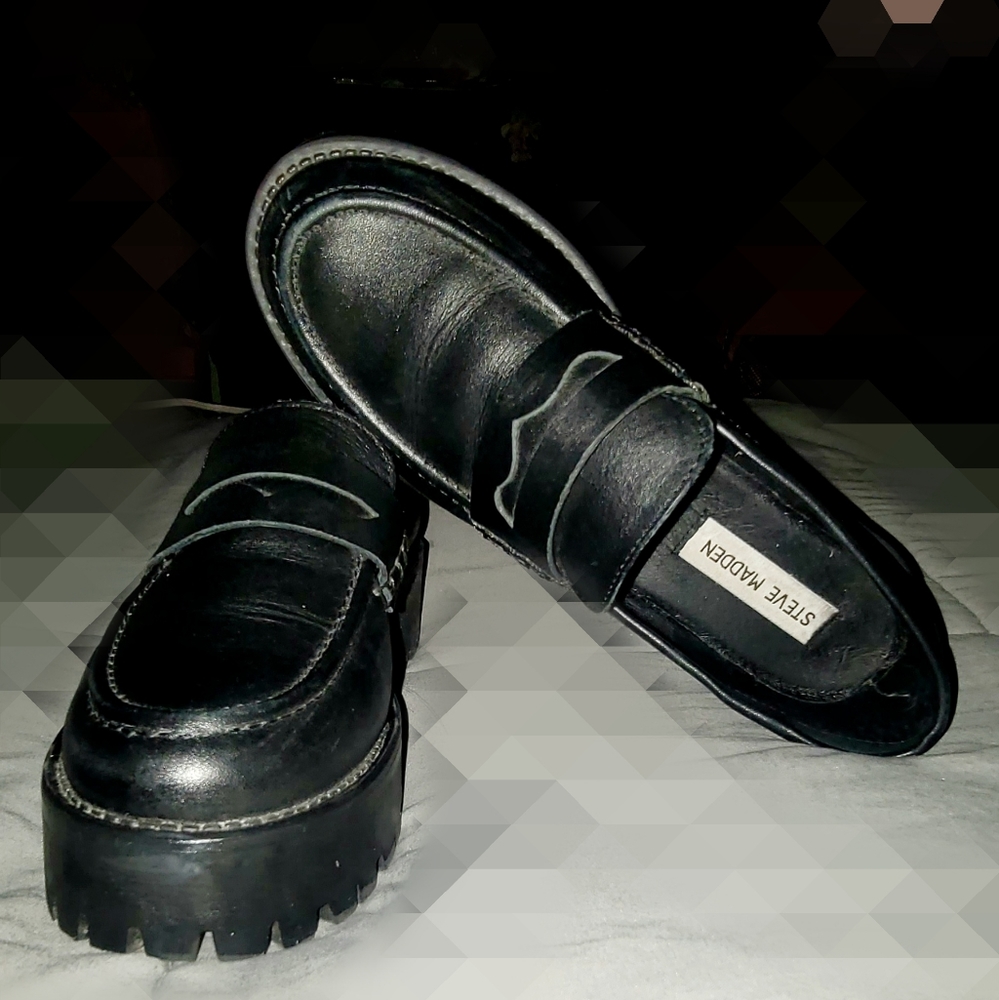 Steve Madden Loafers 6.5 Black